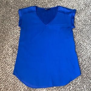 Express short sleeve vneck